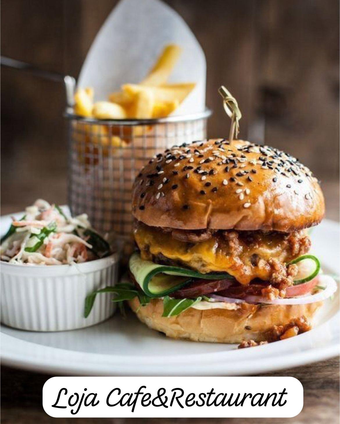 Loja Cafe & Restaurant
