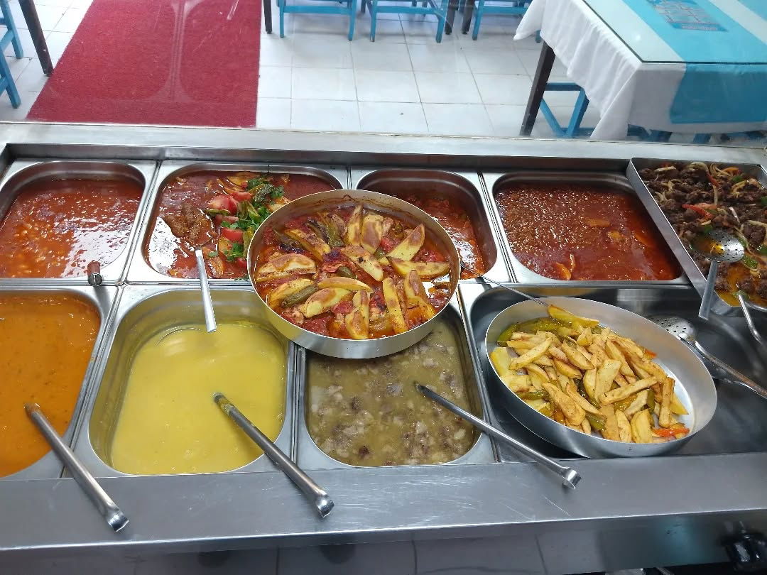 Aykut Usta Yemek ve Aperatif Salonu