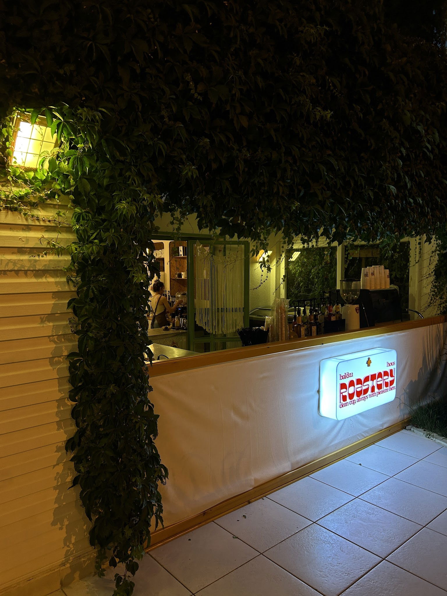 Bakku Coffee Roastery Yalı