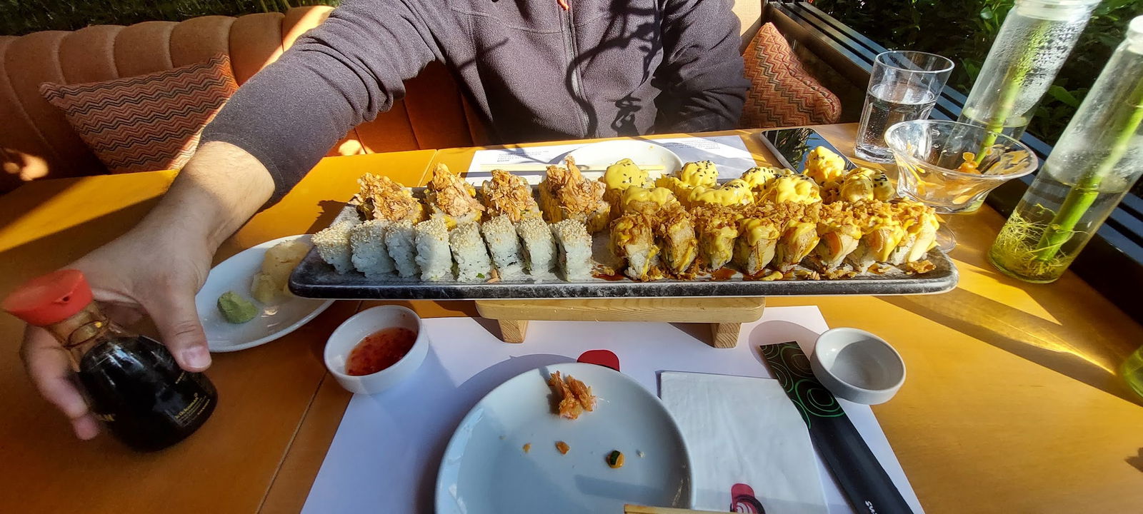 Sushinami Far East Cuisine