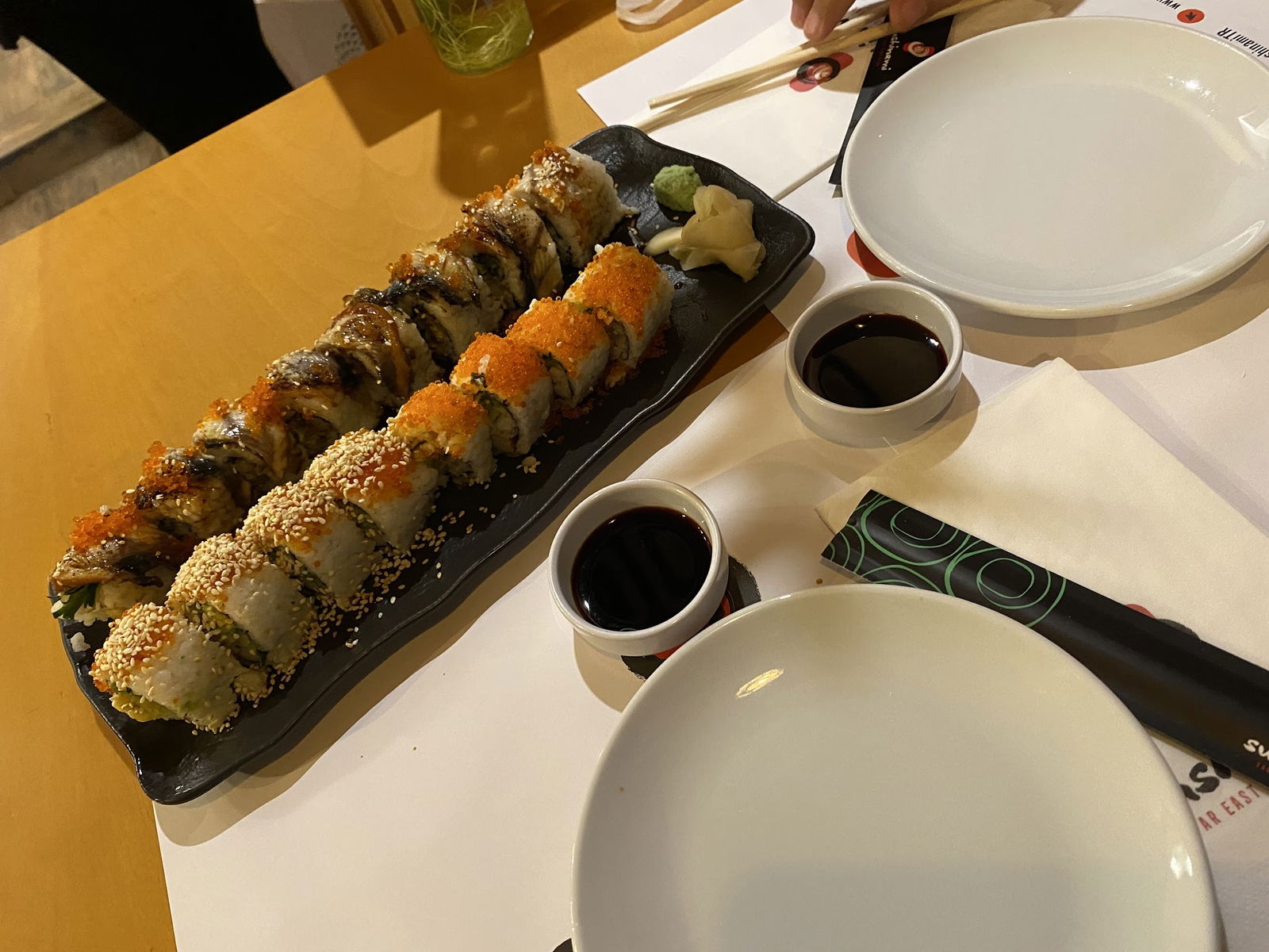 Sushinami Far East Cuisine