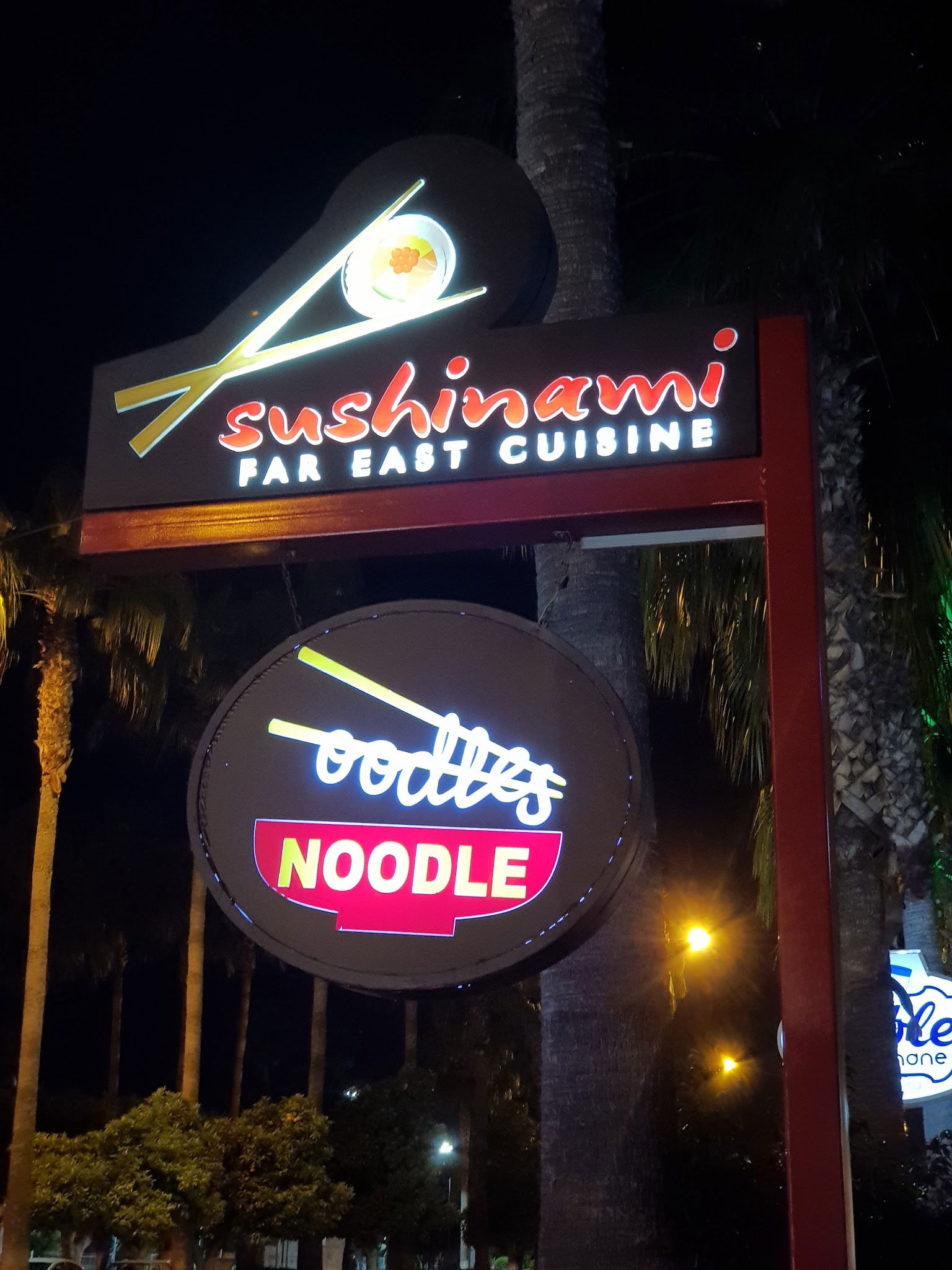 Sushinami Far East Cuisine