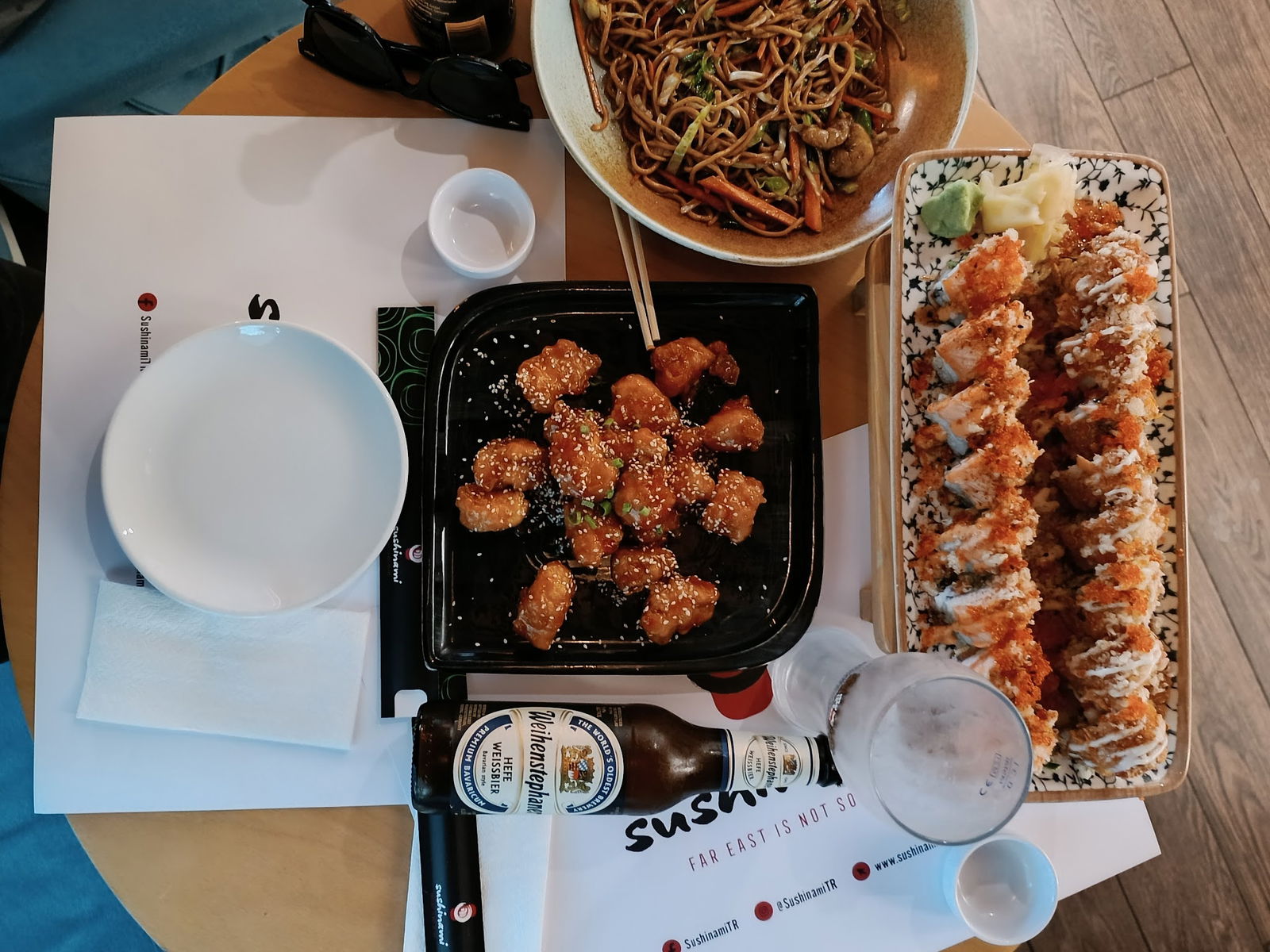 Sushinami Far East Cuisine