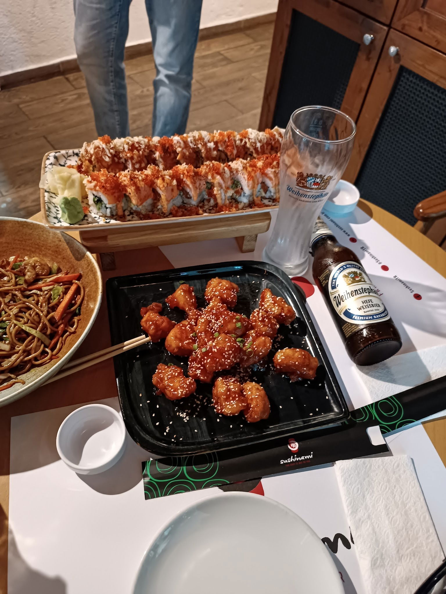 Sushinami Far East Cuisine