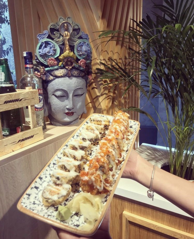 Sushinami Far East Cuisine