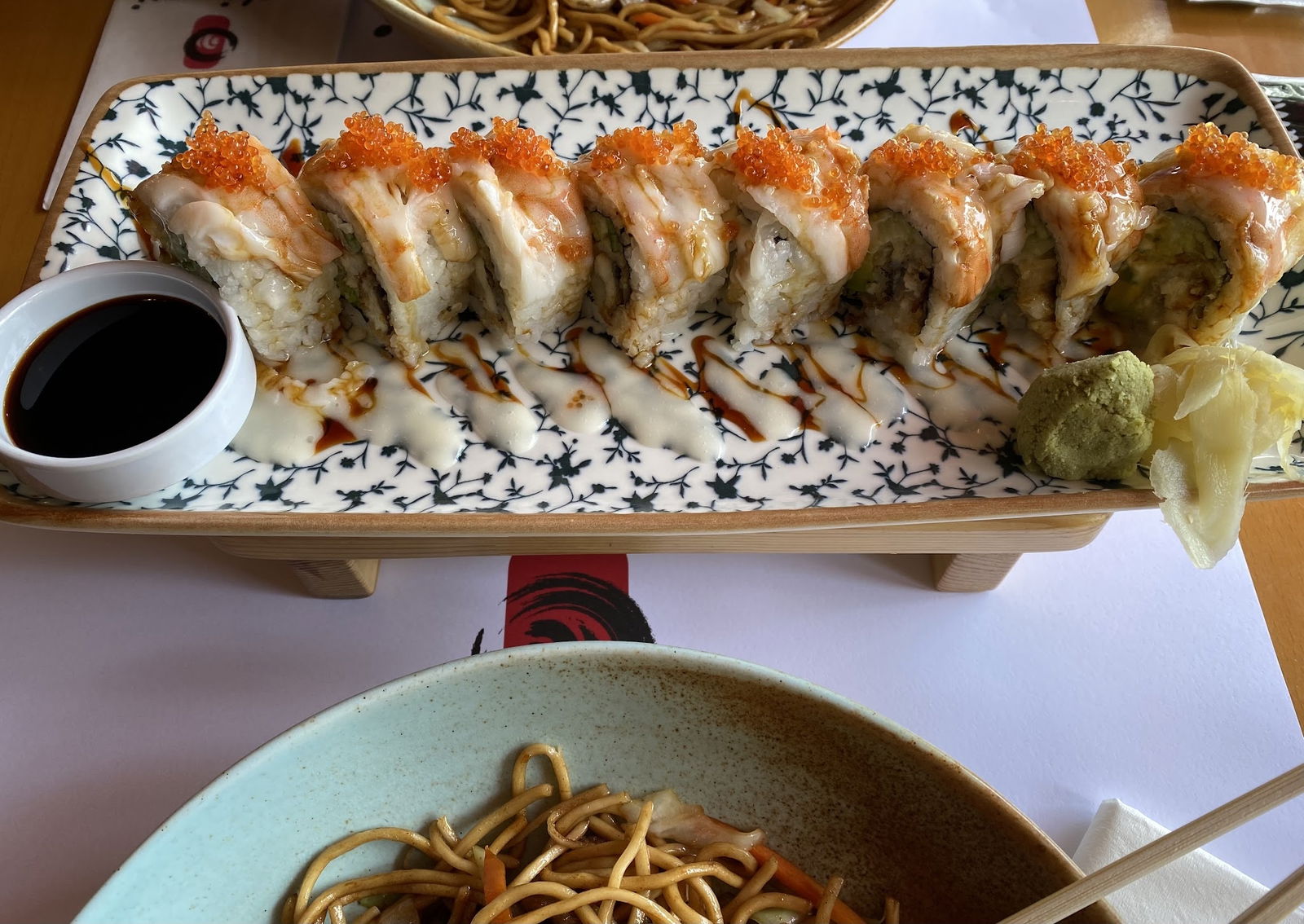 Sushinami Far East Cuisine