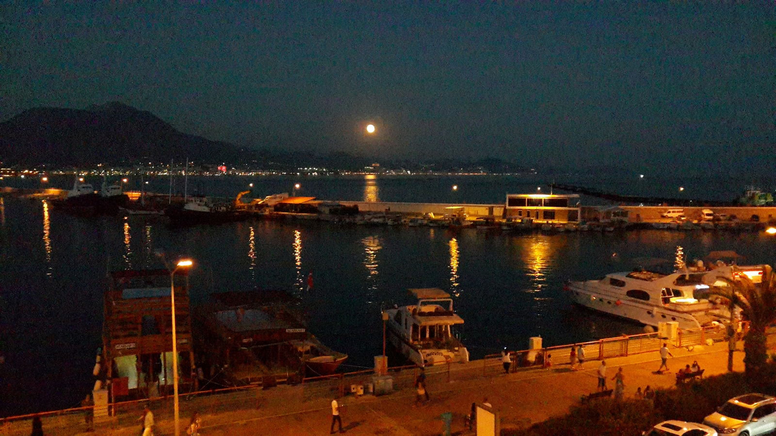 Kaptans Güverte Restaurant & Bar