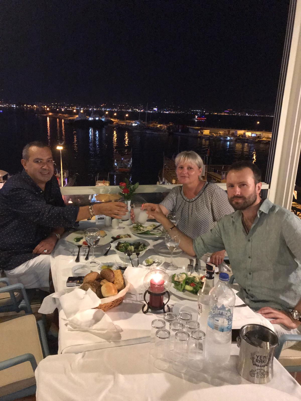 Kaptans Güverte Restaurant & Bar