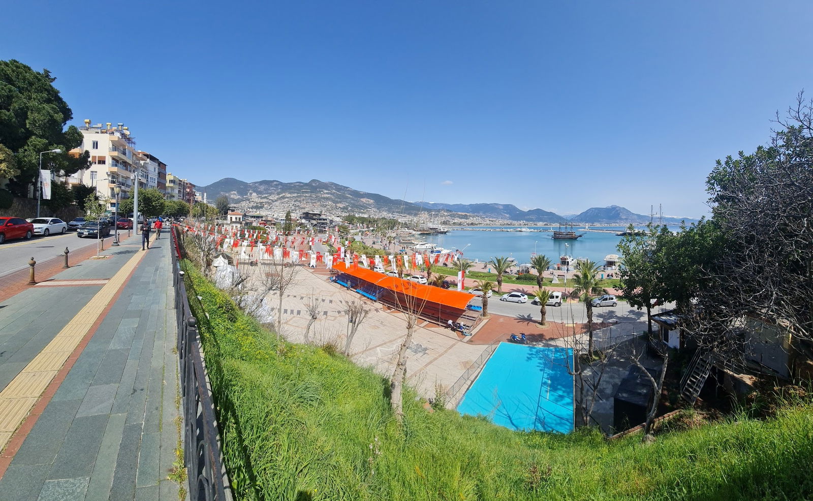 Kaptans Güverte Restaurant & Bar