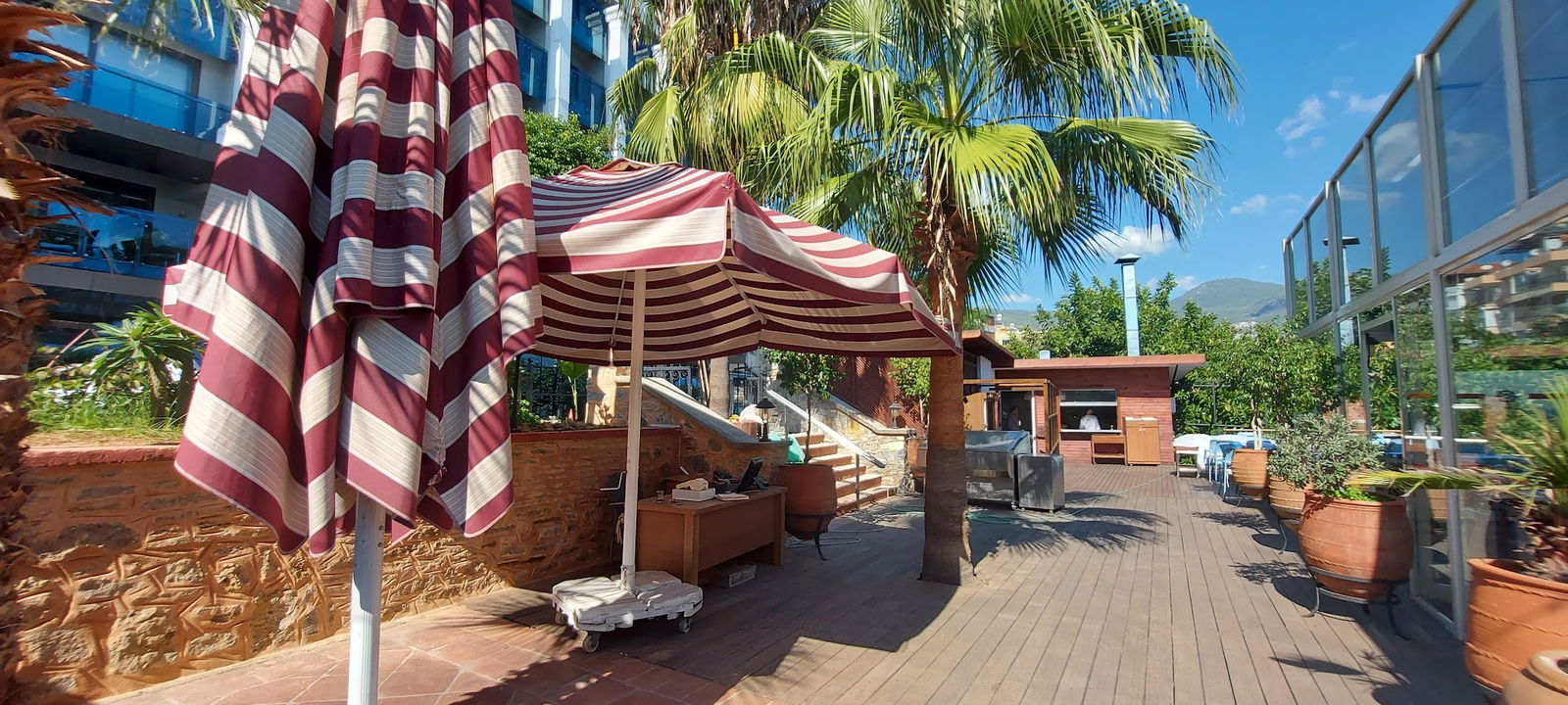 Kaptans Güverte Restaurant & Bar