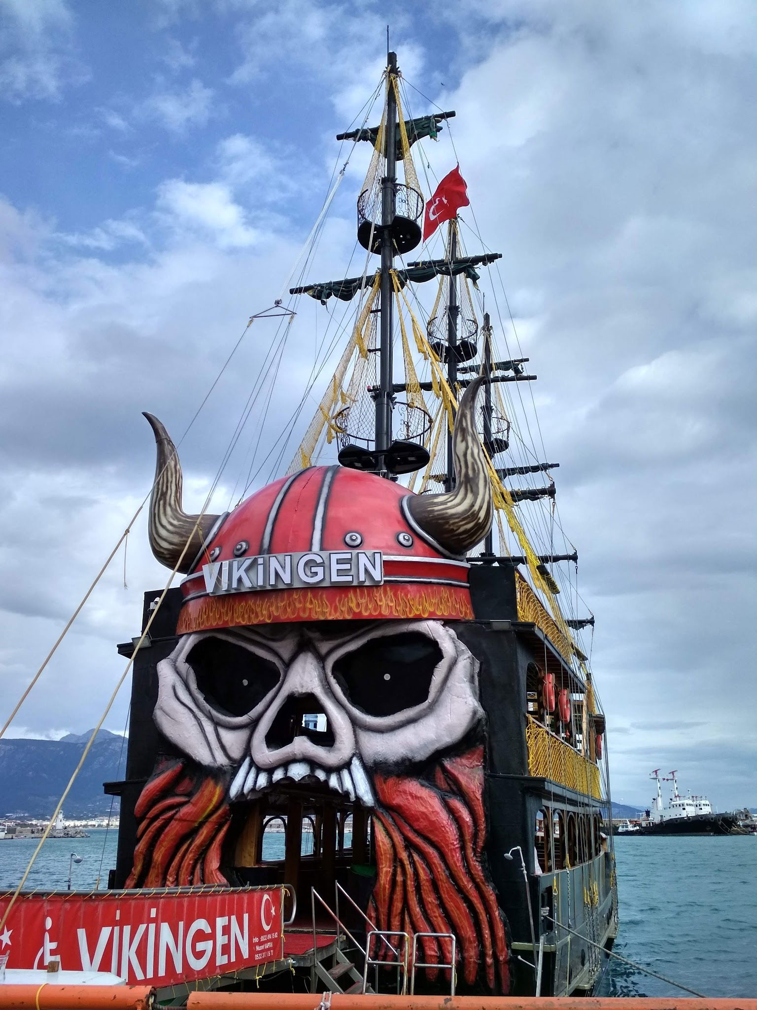 Kaptans Güverte Restaurant & Bar