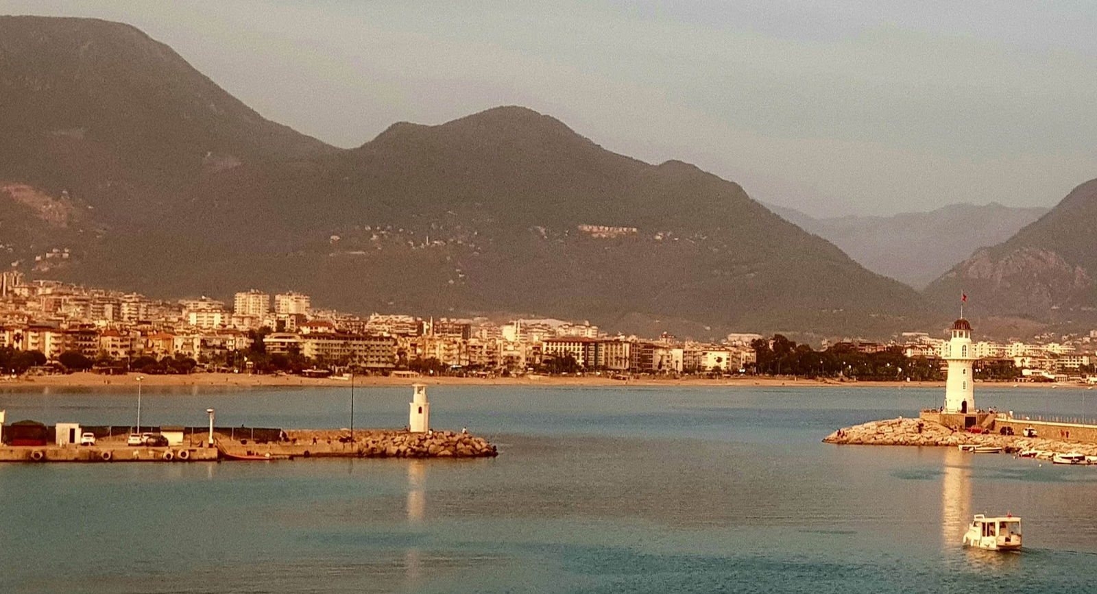 Kaptans Güverte Restaurant & Bar