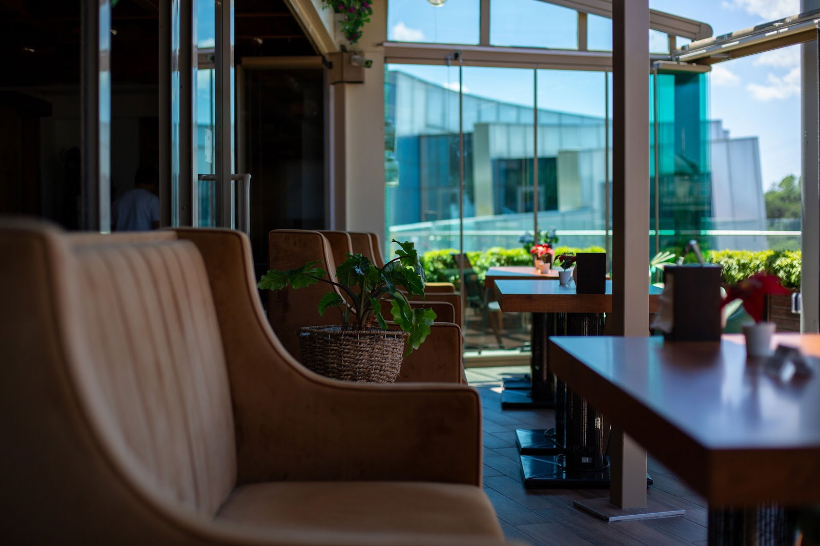 Beyruti Resto & Cafe