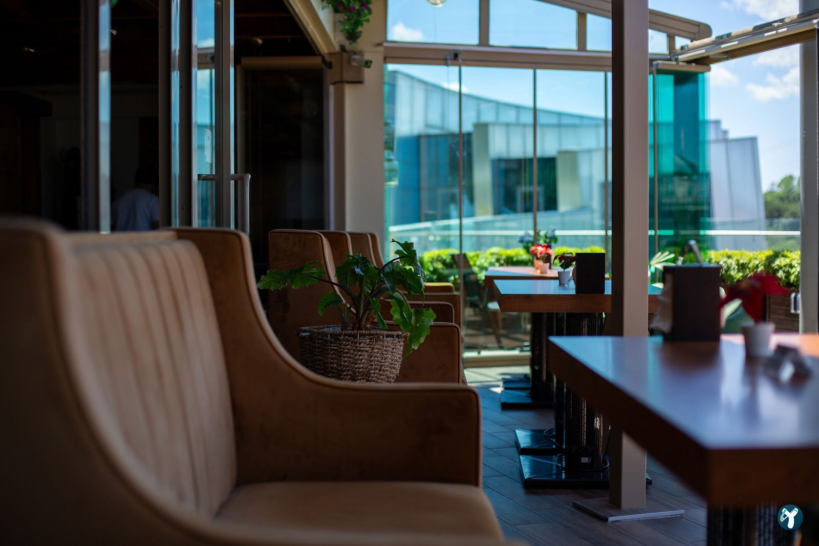 Beyruti Resto & Cafe