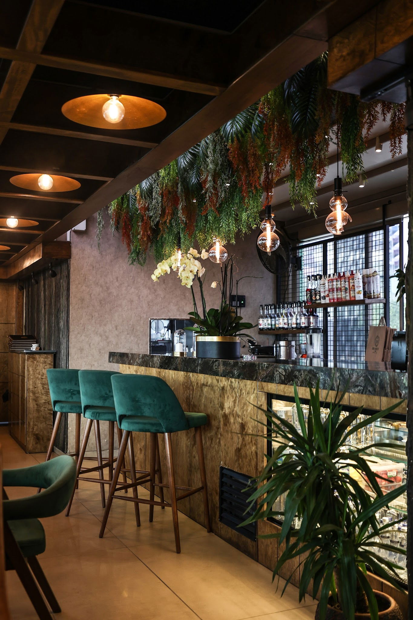 Beyruti Resto & Cafe