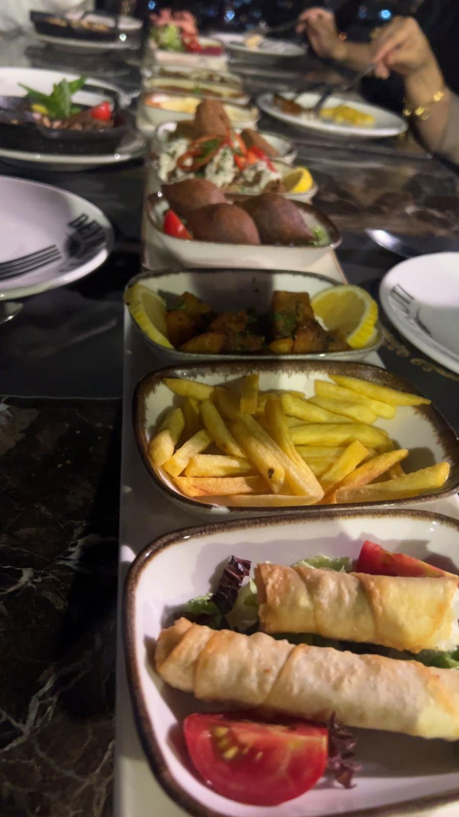 Beyruti Resto & Cafe