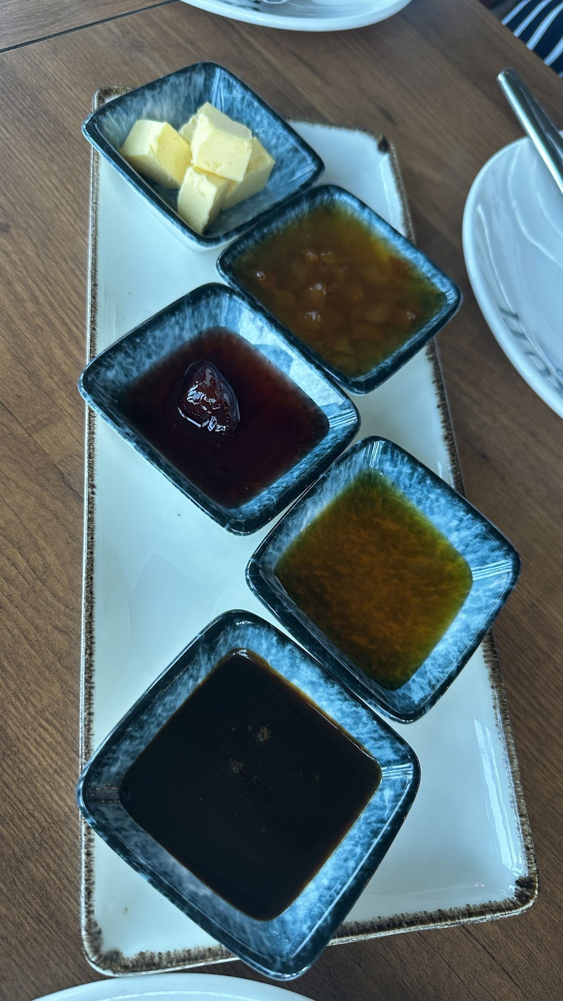 Beyruti Resto & Cafe