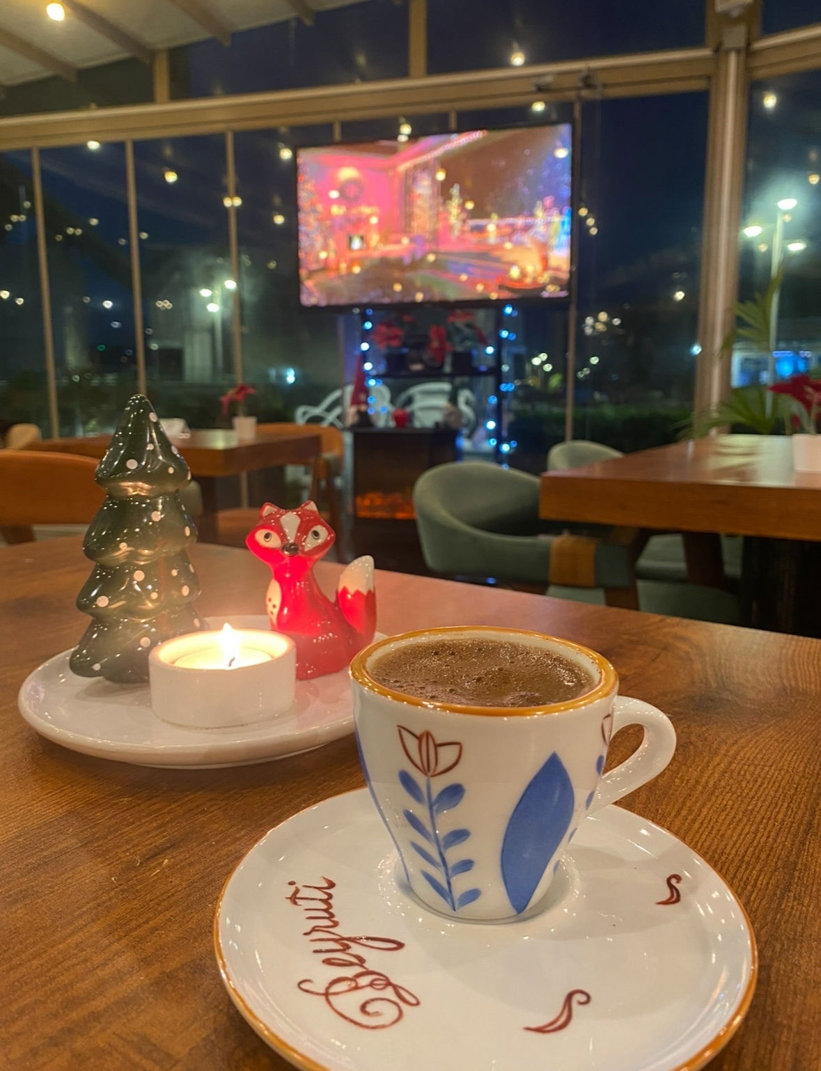 Beyruti Resto & Cafe