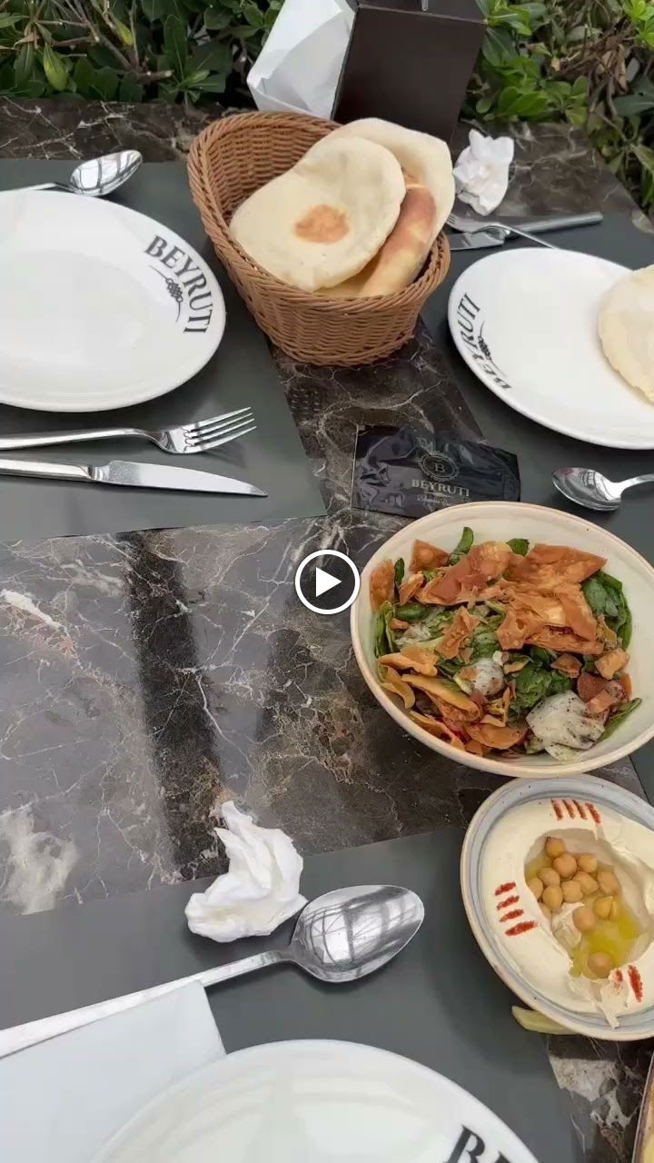 Beyruti Resto & Cafe