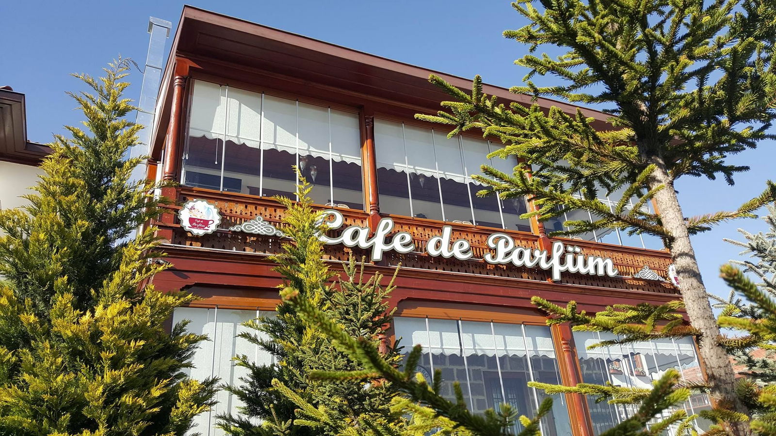 Cafe De Parfüm
