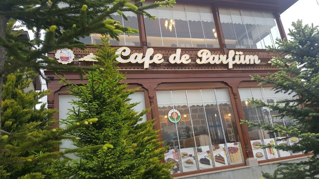 Cafe De Parfüm