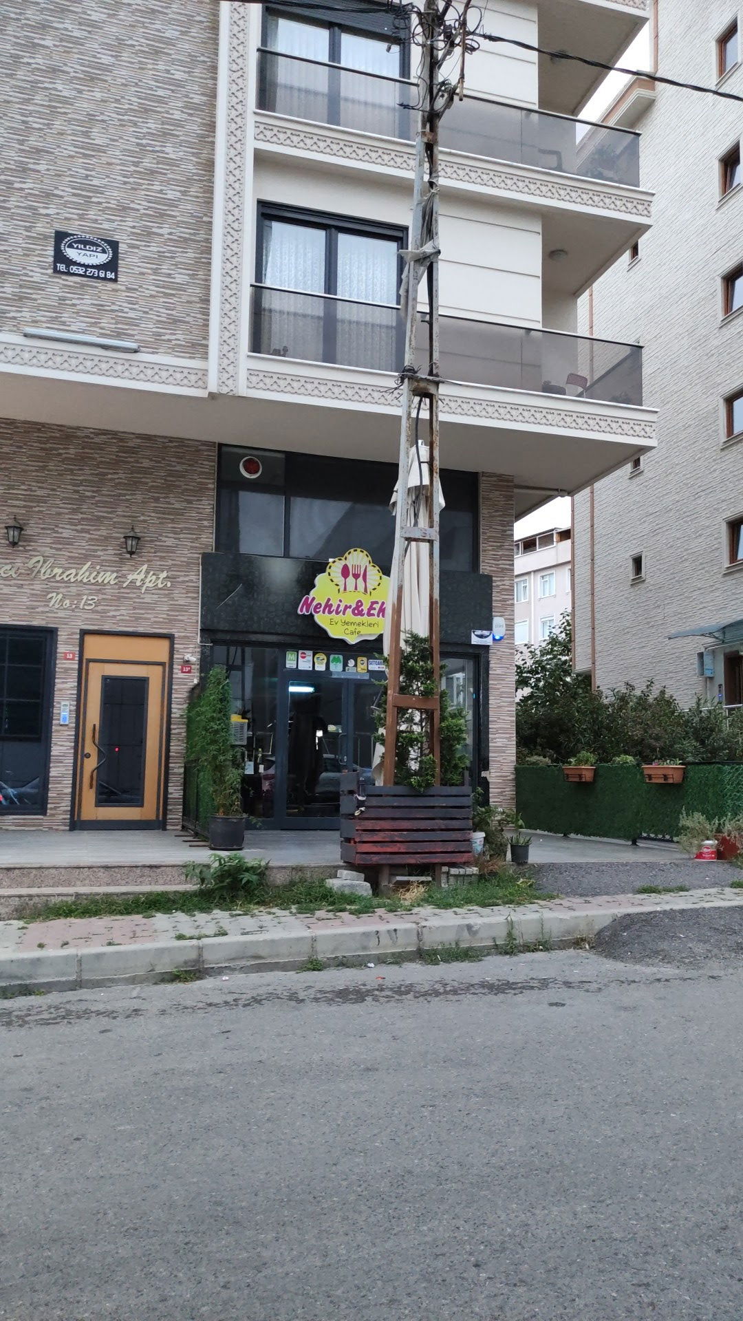 Nehir & Ekin Cafe - Ev Yemekleri