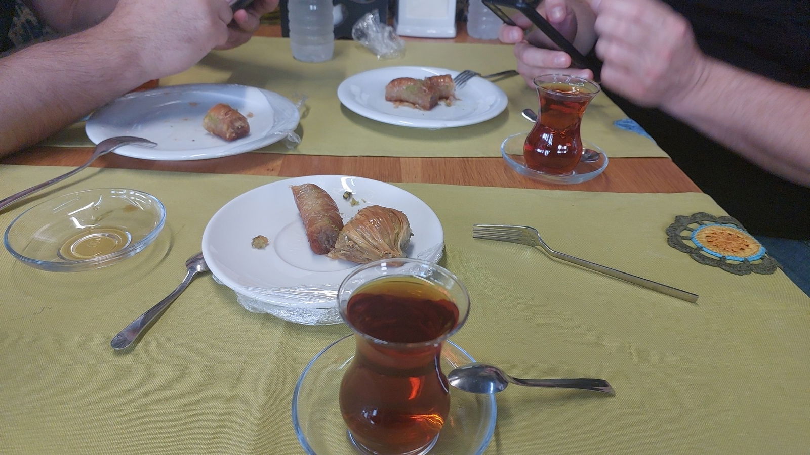 Nehir & Ekin Cafe - Ev Yemekleri