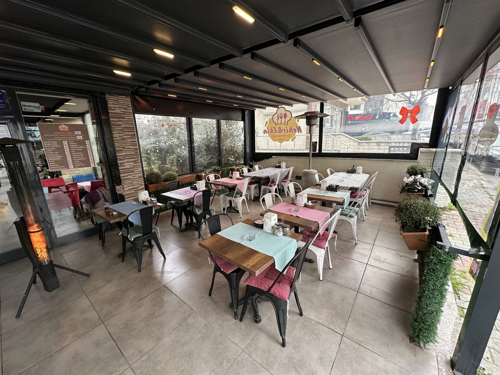 Nehir & Ekin Cafe - Ev Yemekleri