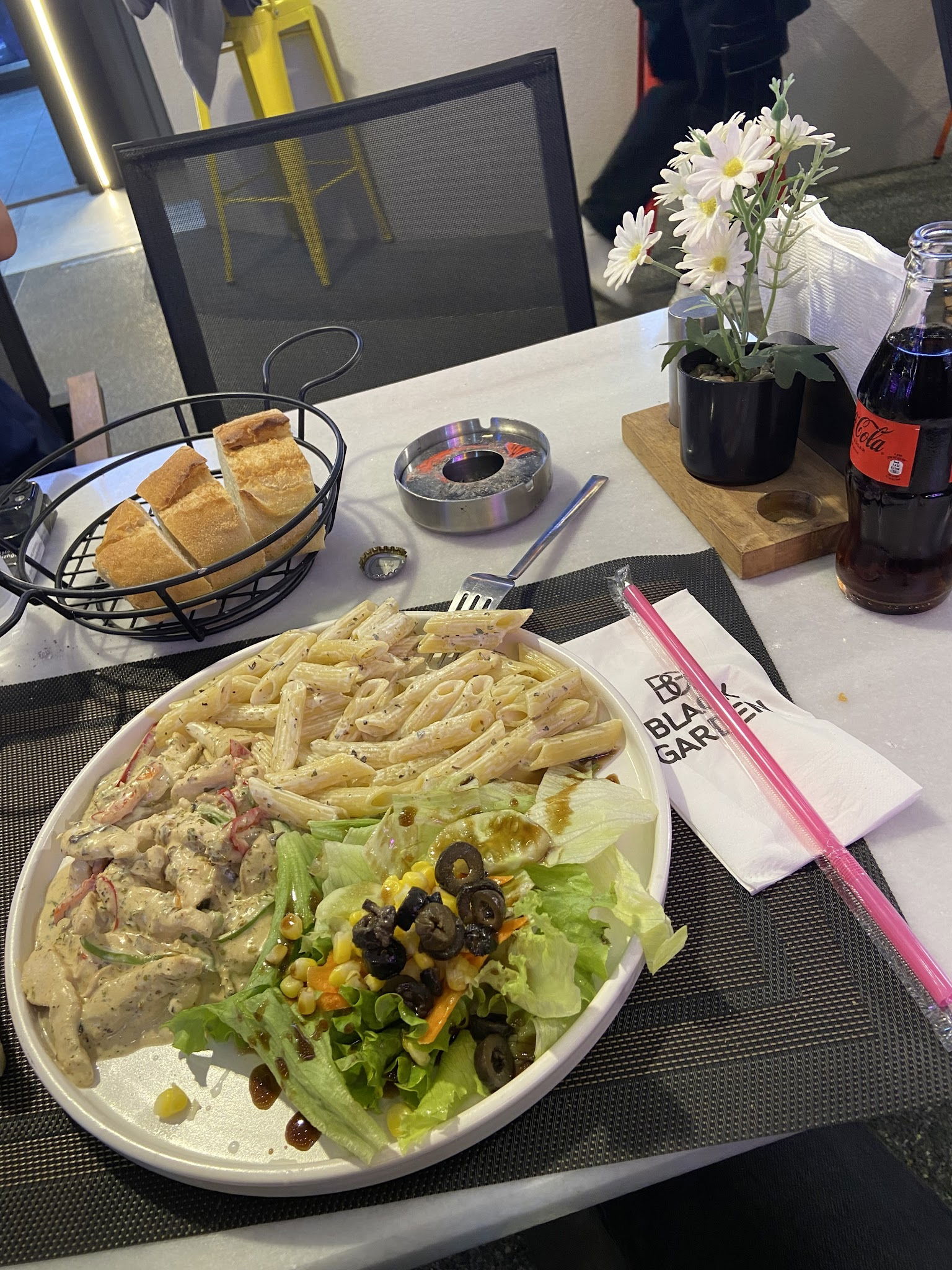 Black Garden Street Food