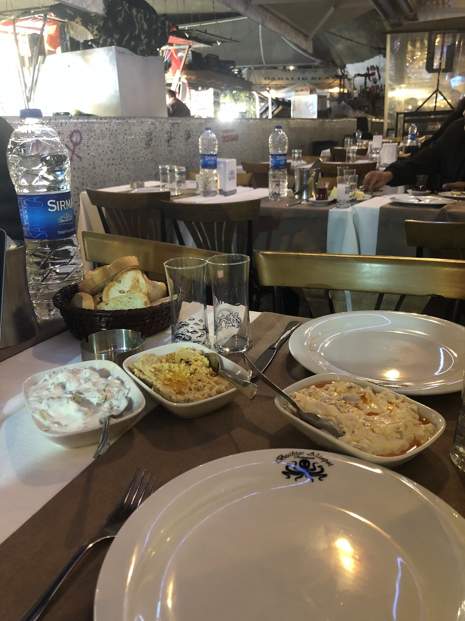 Ahtapot Restaurant