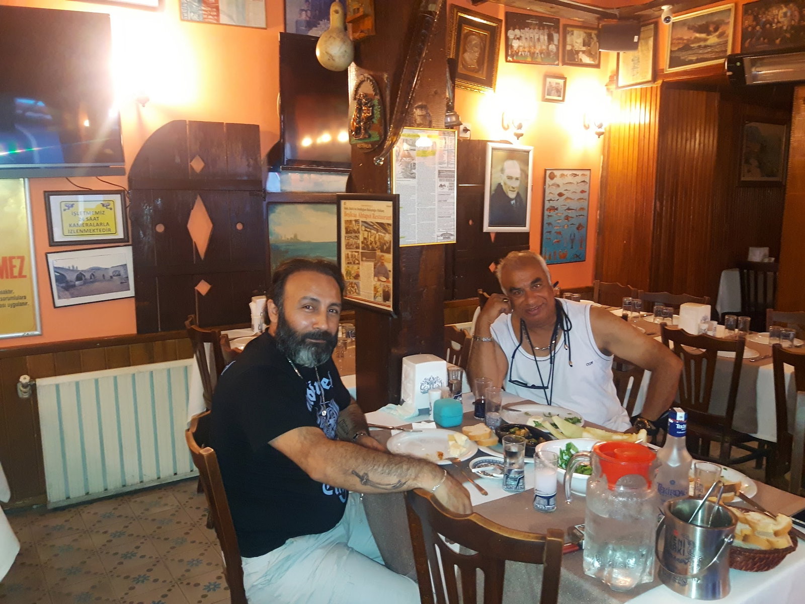 Ahtapot Restaurant