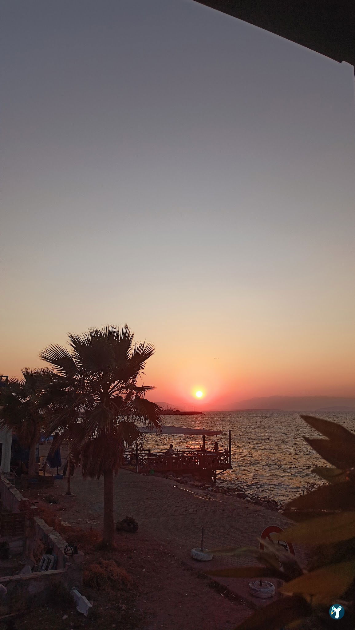 Tapavino Cafe & Restoran Güzelbahçe