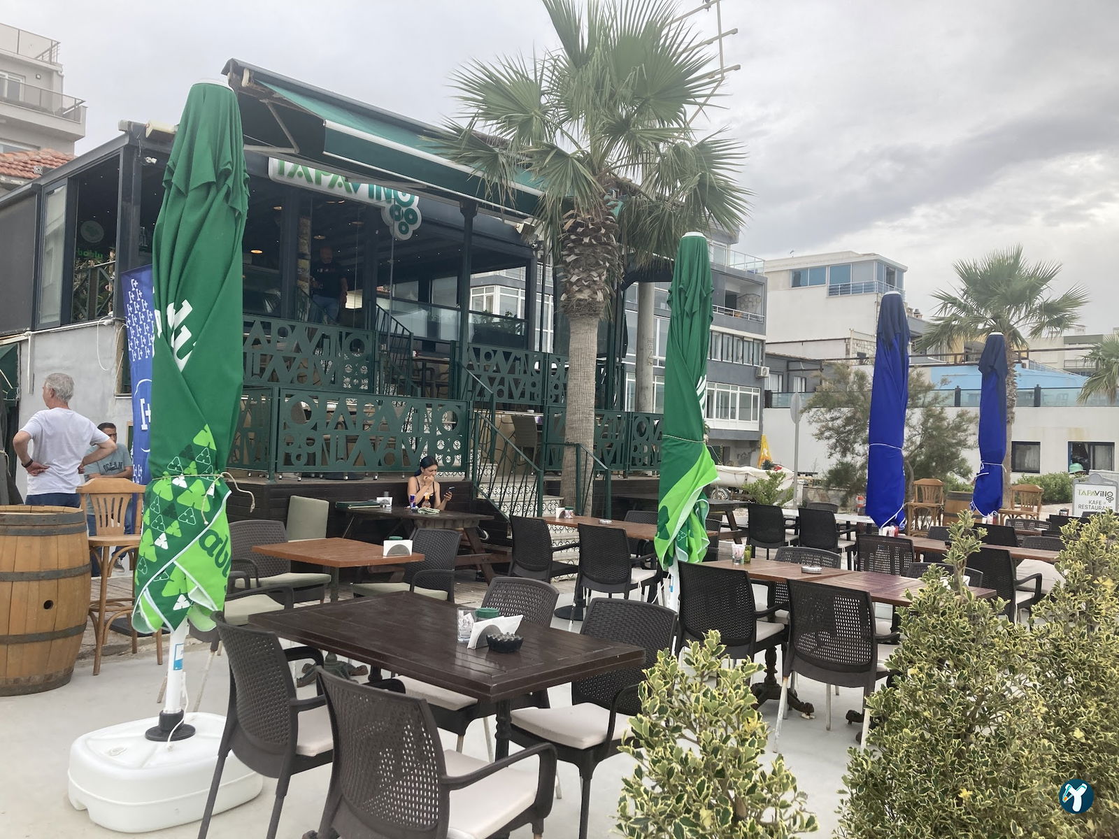 Tapavino Cafe & Restoran Güzelbahçe