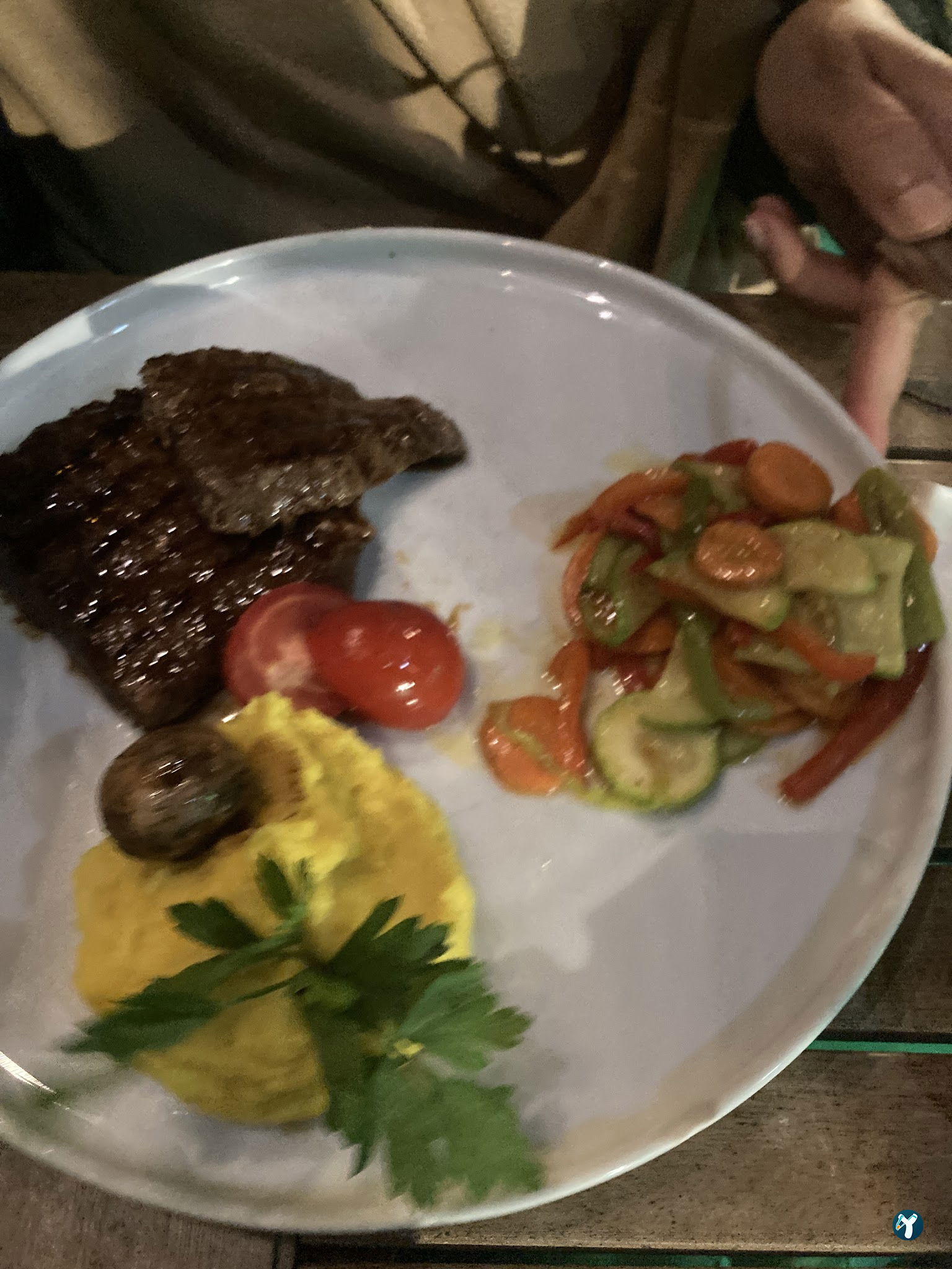 Tapavino Cafe & Restoran Güzelbahçe
