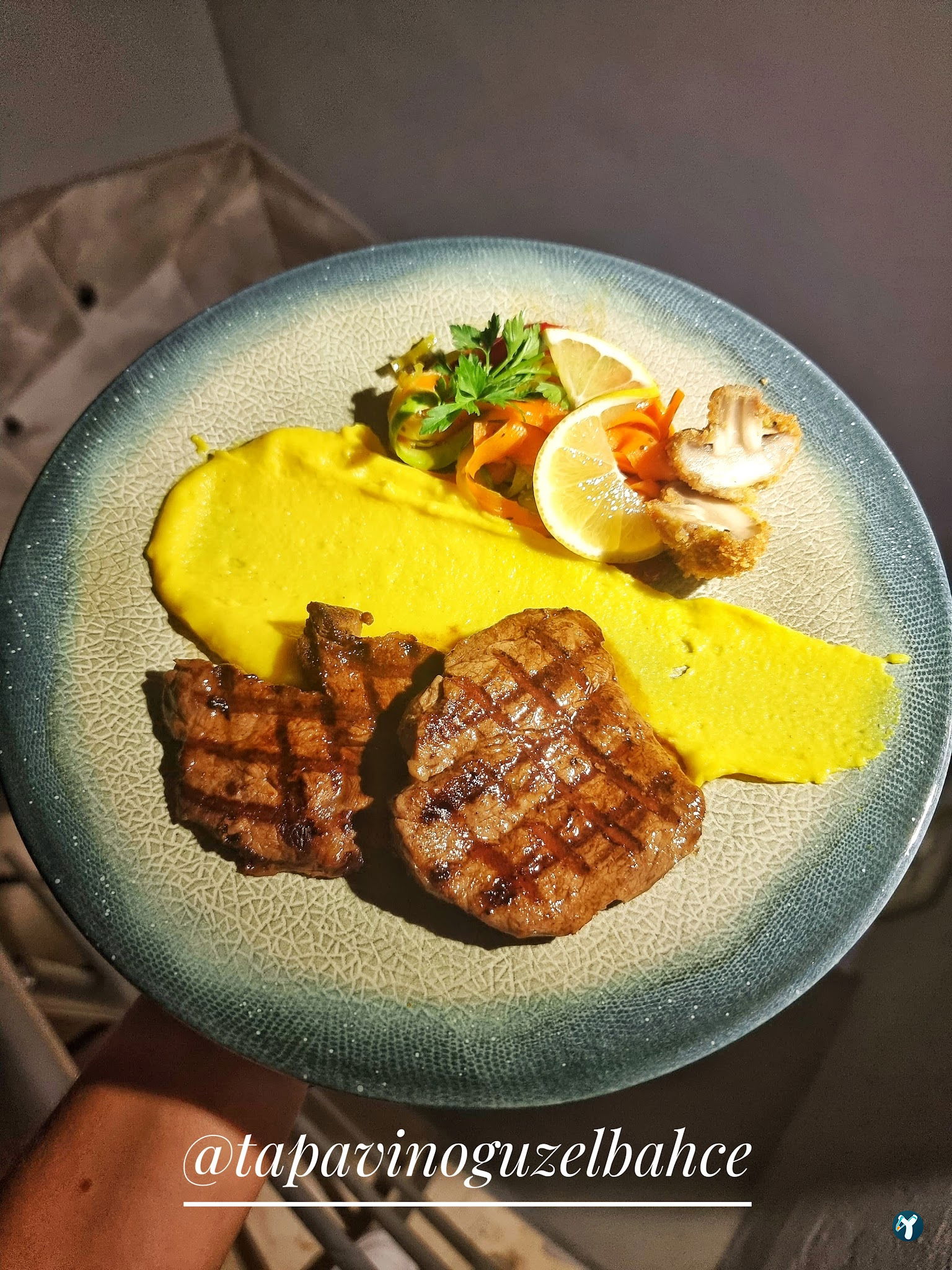 Tapavino Cafe & Restoran Güzelbahçe