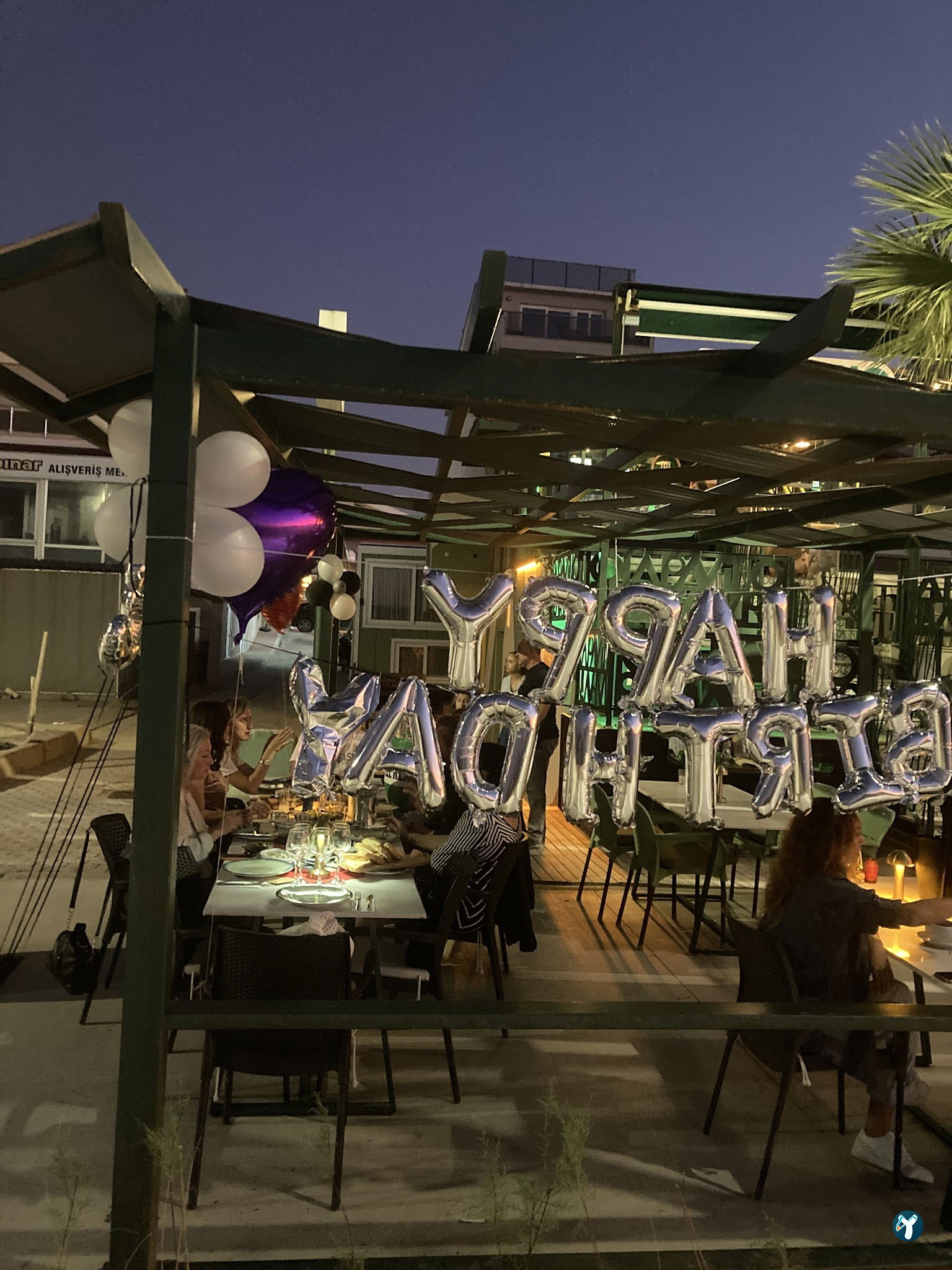 Tapavino Cafe & Restoran Güzelbahçe