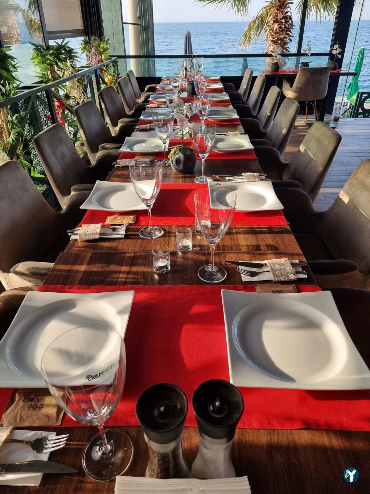 Tapavino Cafe & Restoran Güzelbahçe