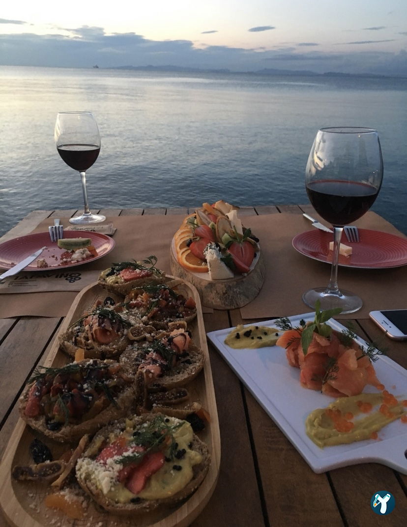Tapavino Cafe & Restoran Güzelbahçe