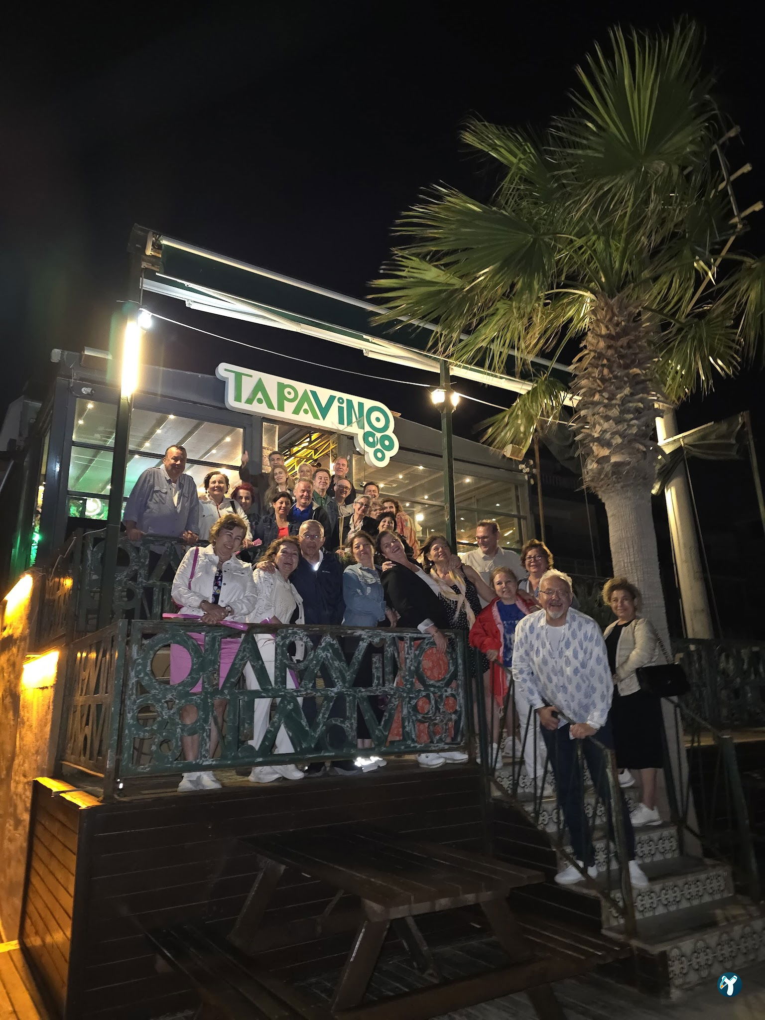Tapavino Cafe & Restoran Güzelbahçe