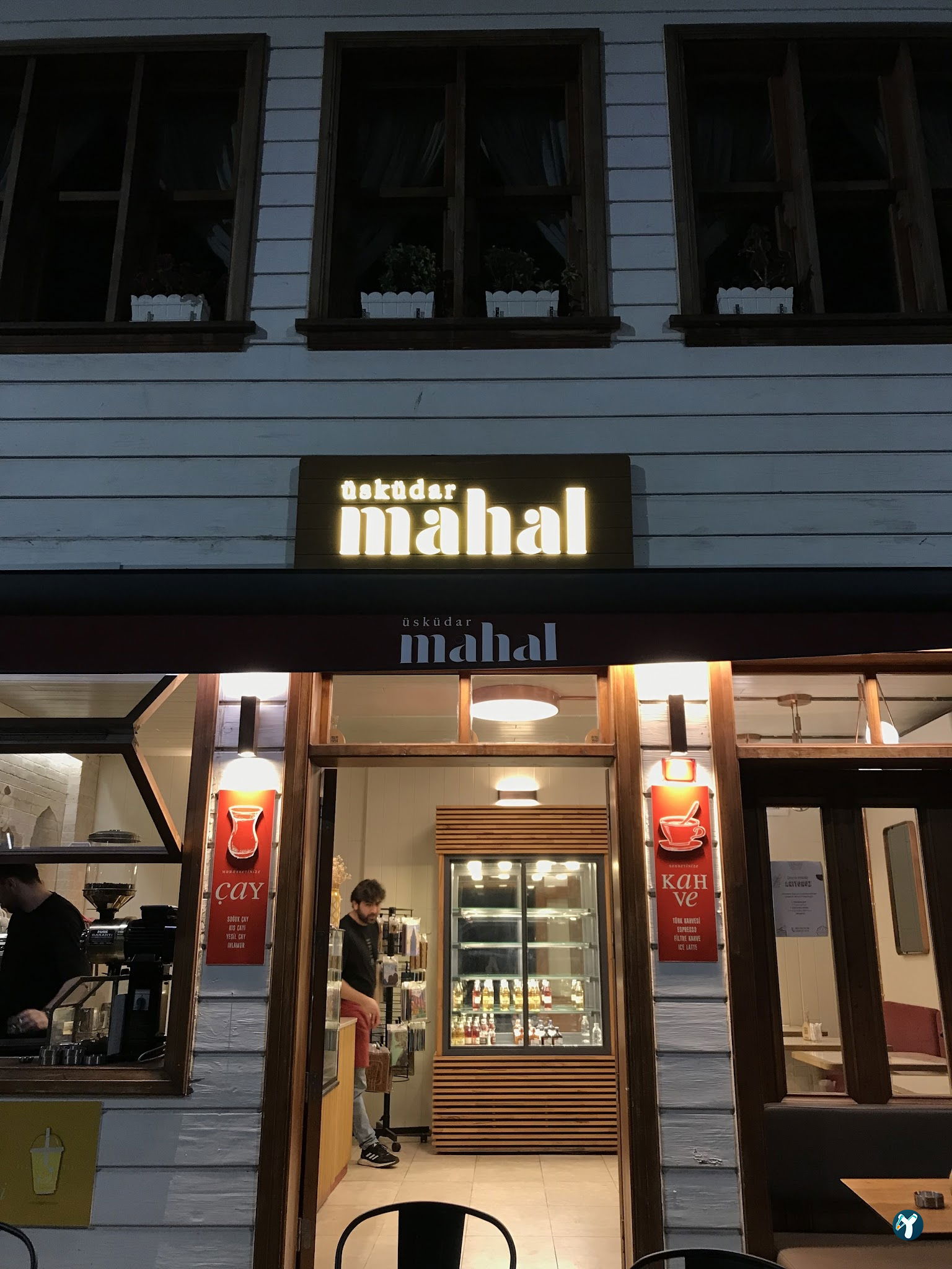 Üsküdar Mahal
