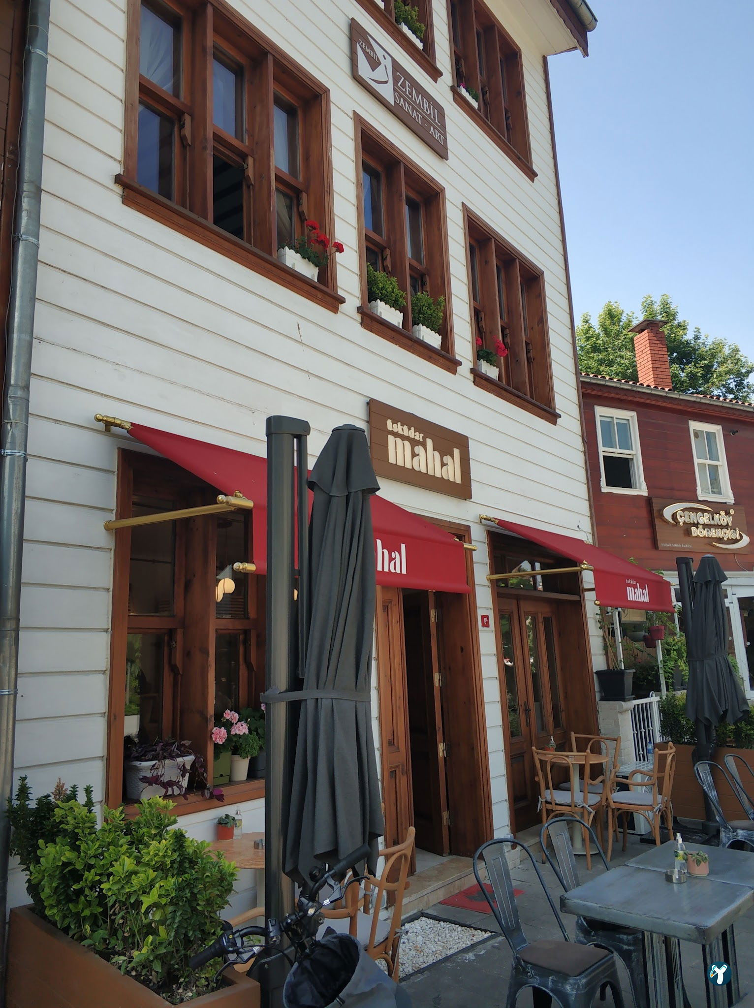 Üsküdar Mahal