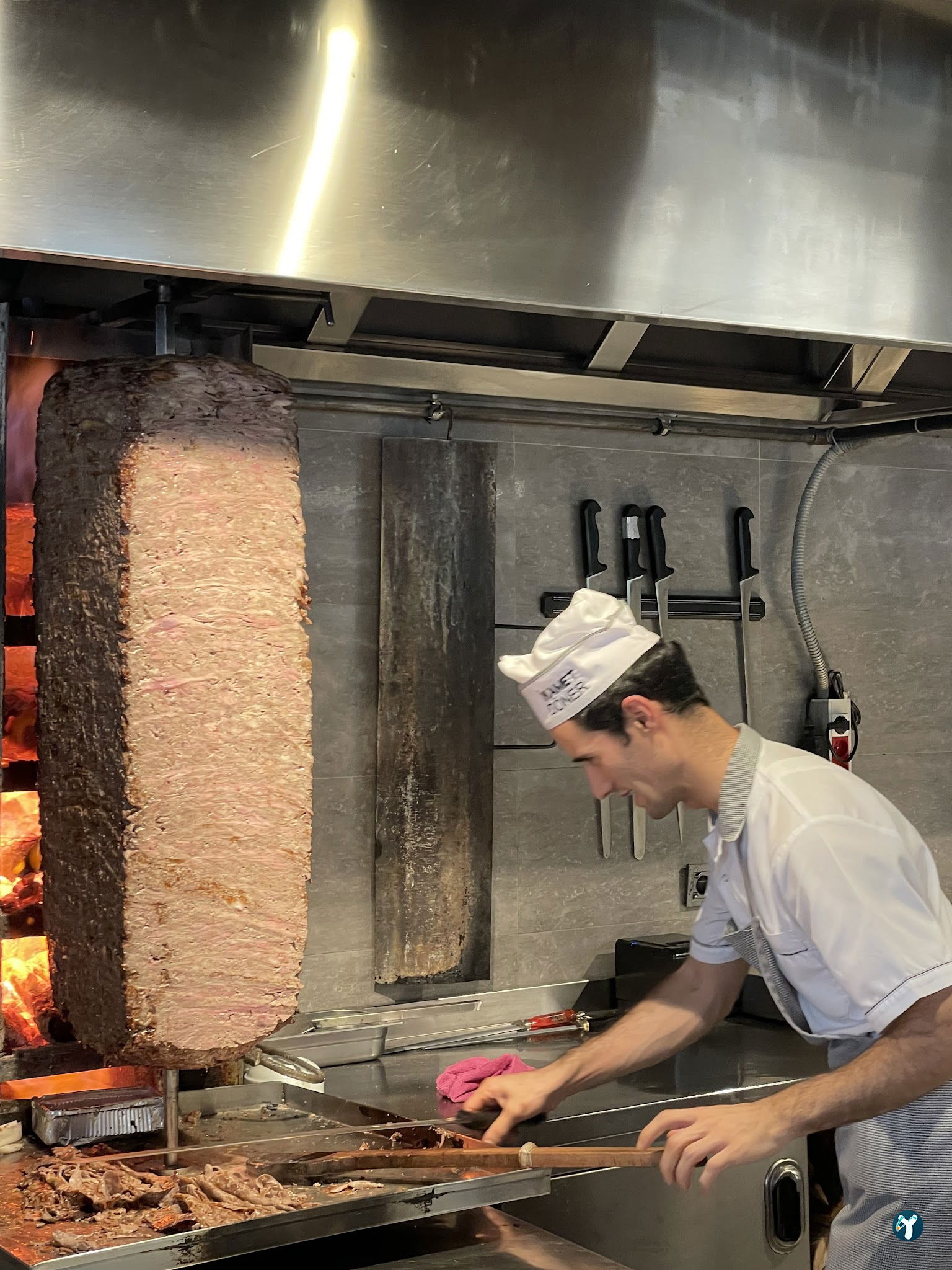 İkamet Döner