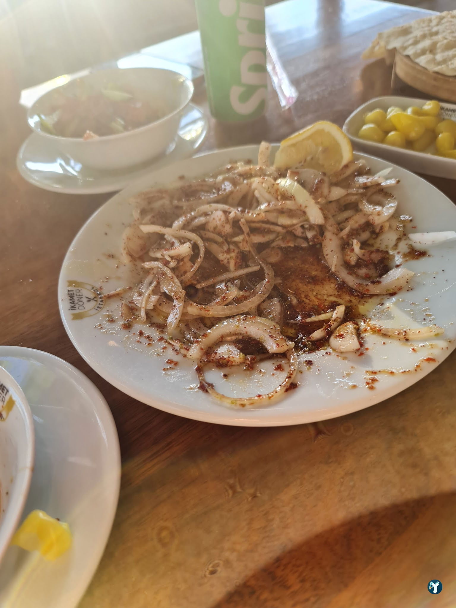 İkamet Döner