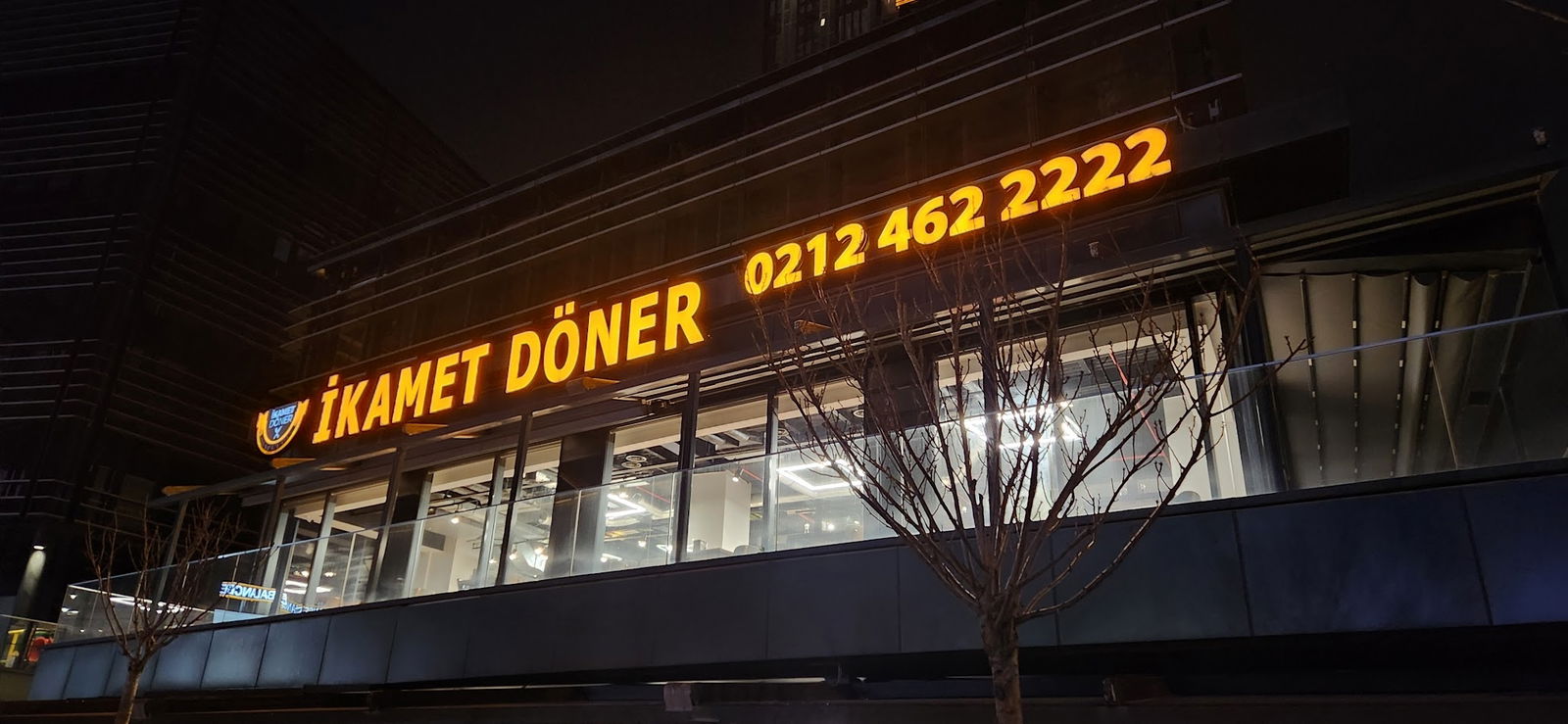 İkamet Döner