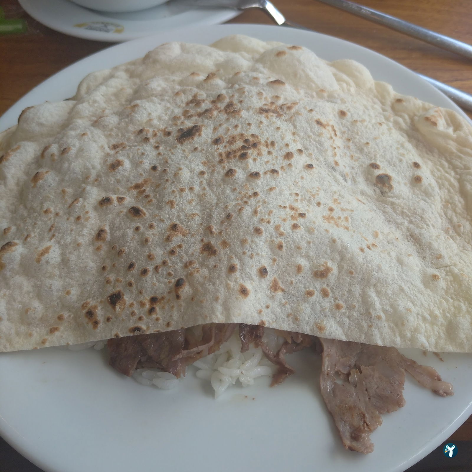 İkamet Döner