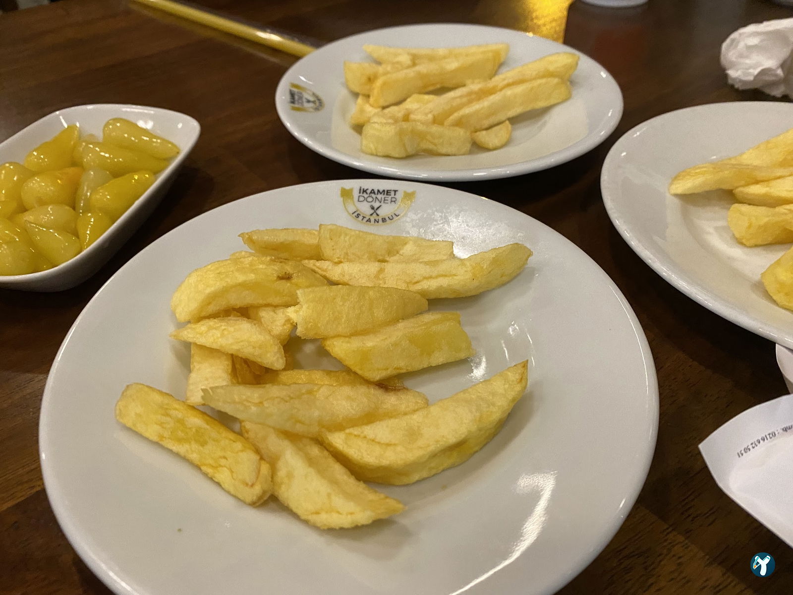 İkamet Döner