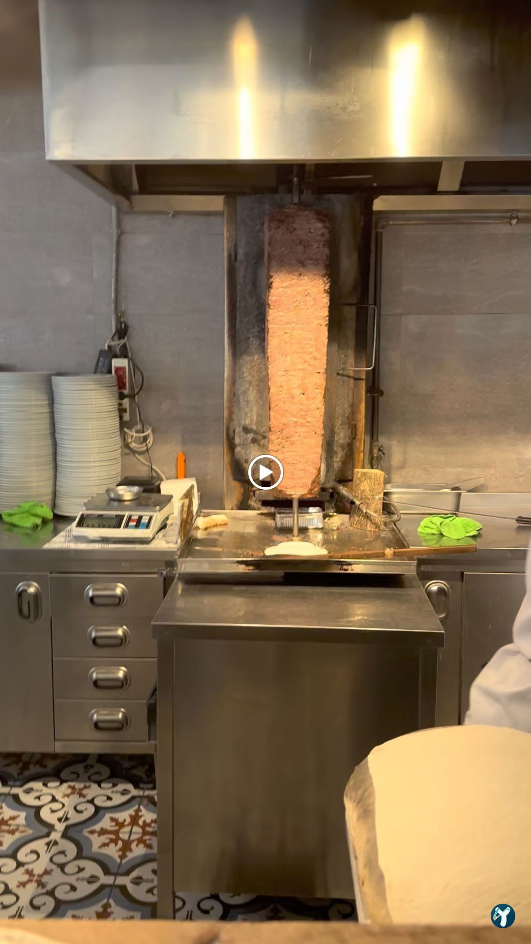 İkamet Döner
