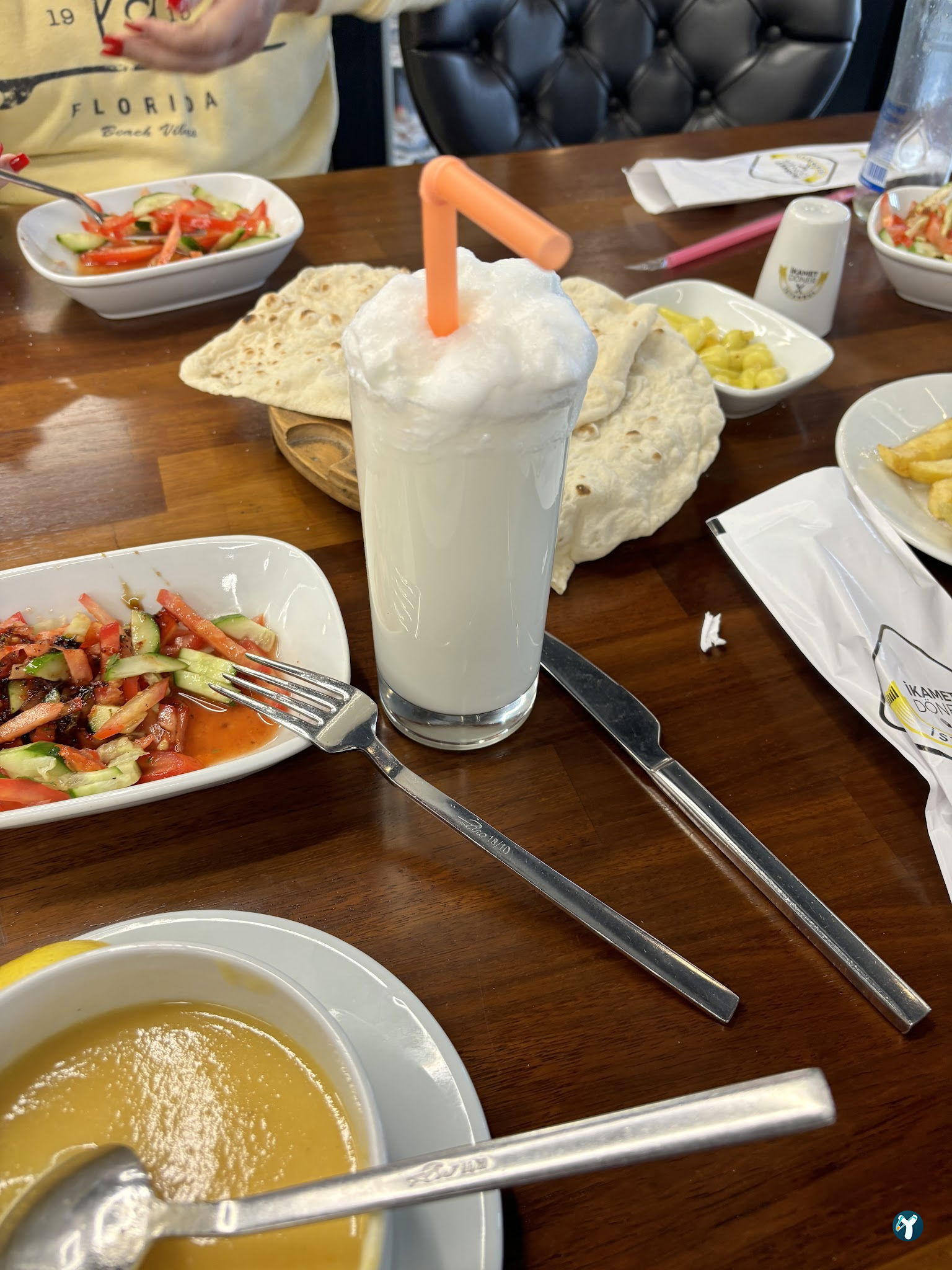 İkamet Döner