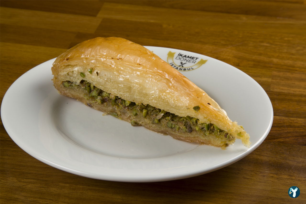 İkamet Döner