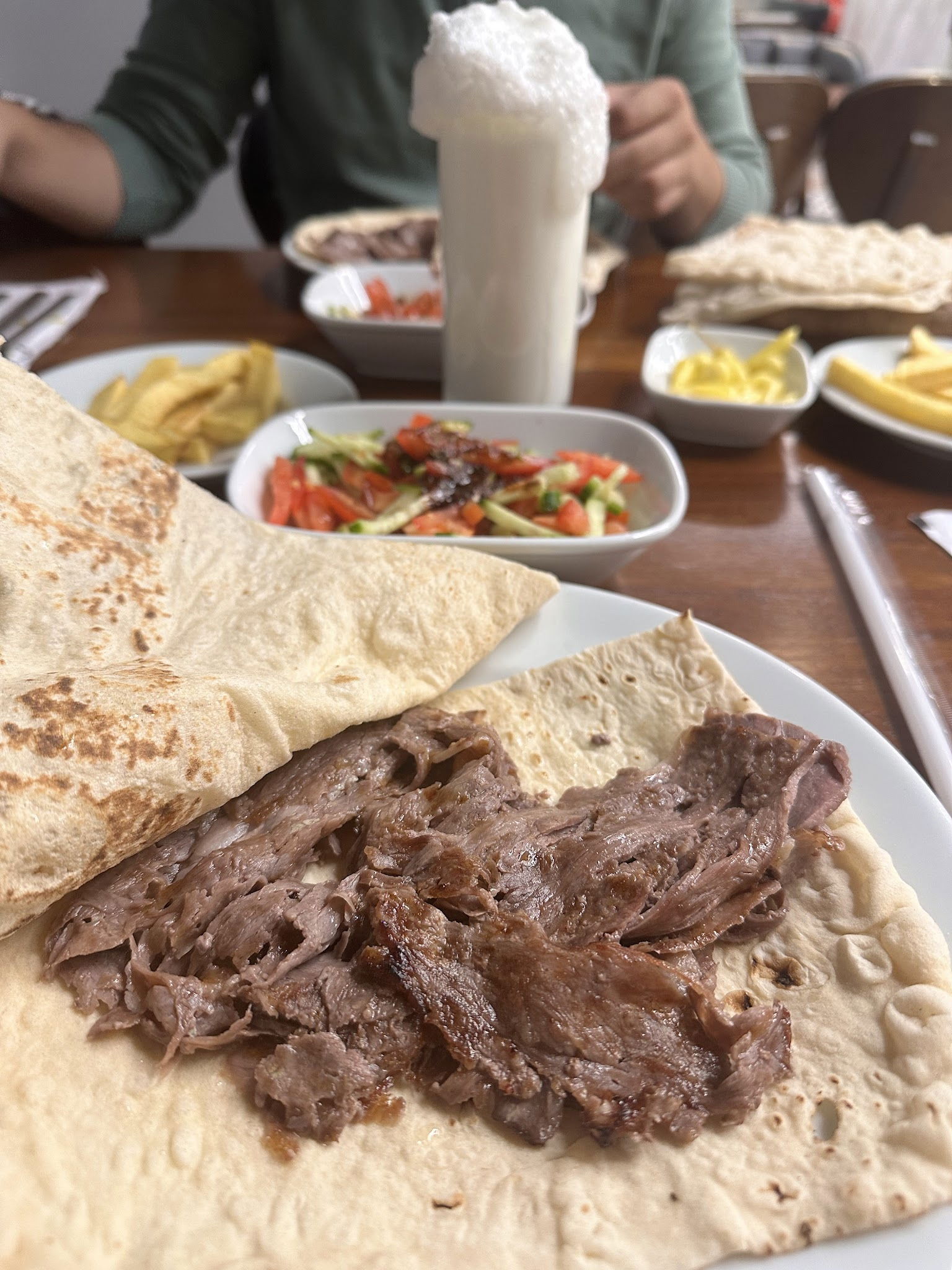 İkamet Döner